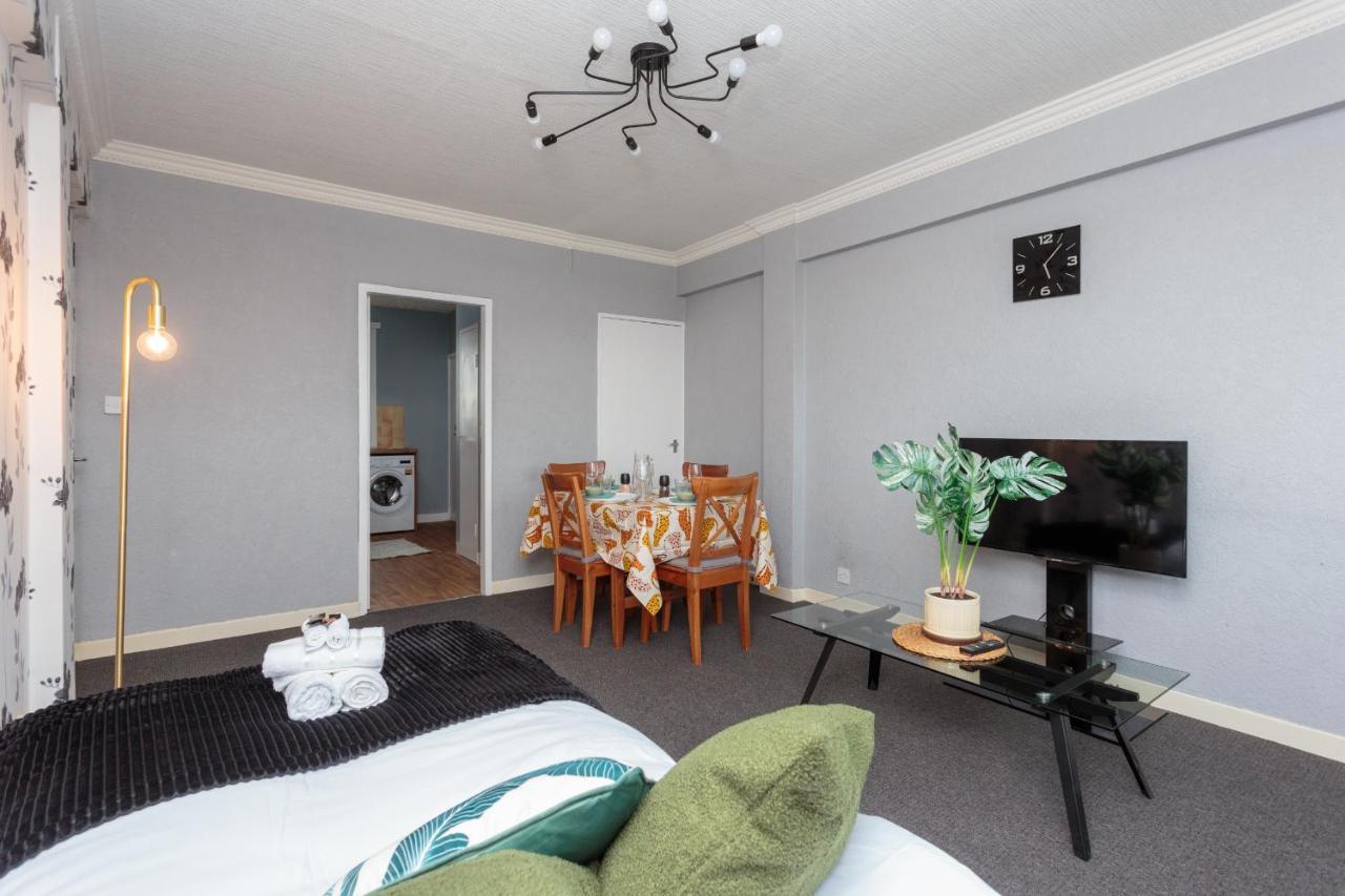 אדינבורו Spacious 3Db -15 Minutes From City Centre מראה חיצוני תמונה